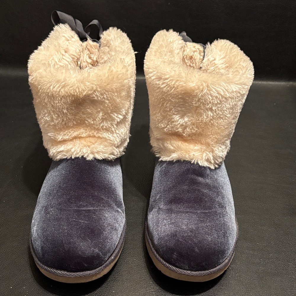 Arizona Jean Company Blue and Cream Ankle Boots